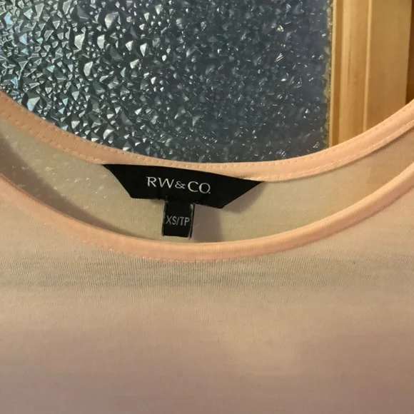 ❤️PEACH RW&CO TOP - Picture 5 of 5